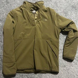 Never worn, not much stretch but warm